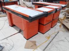 Bàn thu ngân siêu thị D1500